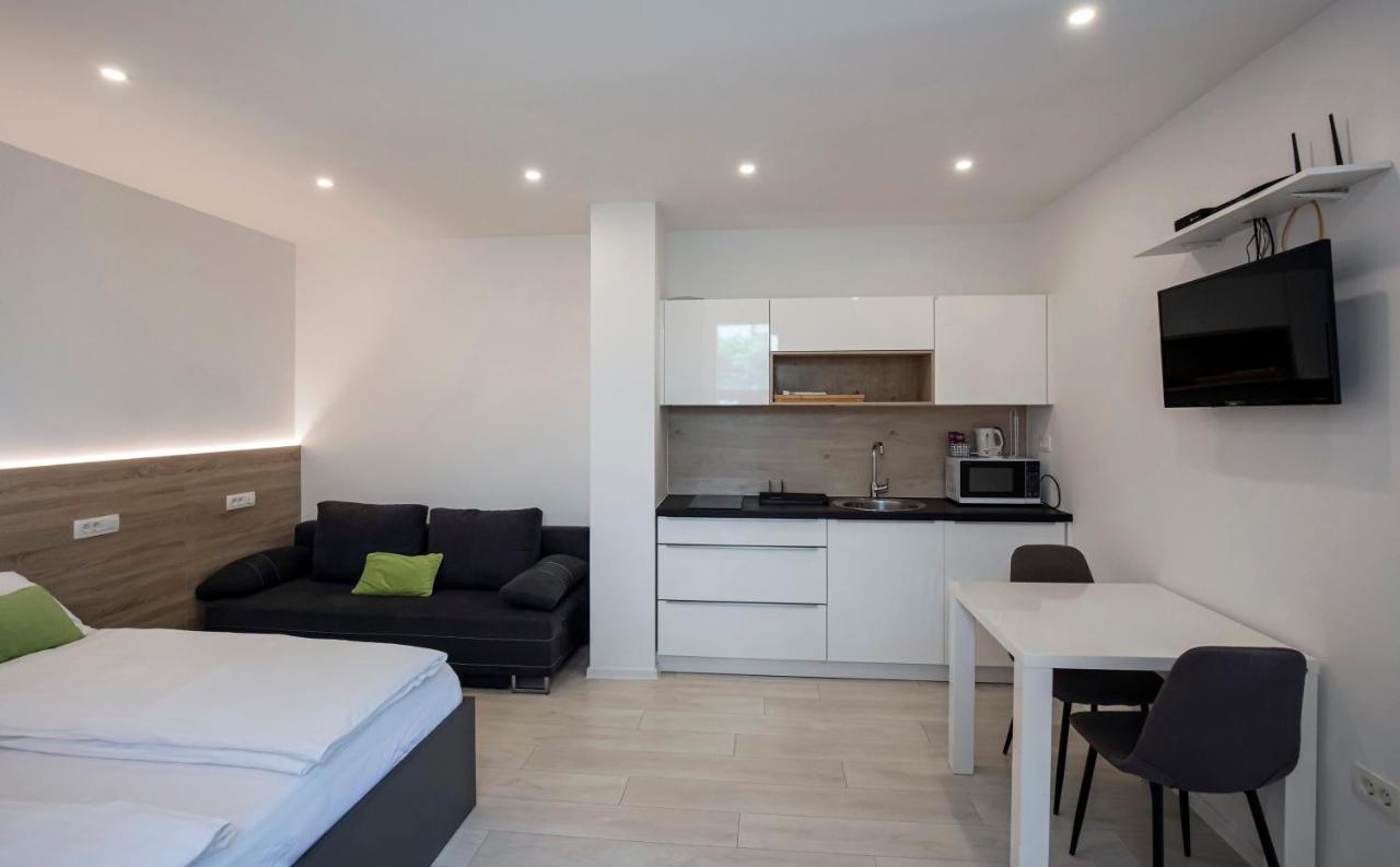 Apartments Vila Apolonia Ljubljana Ngoại thất bức ảnh